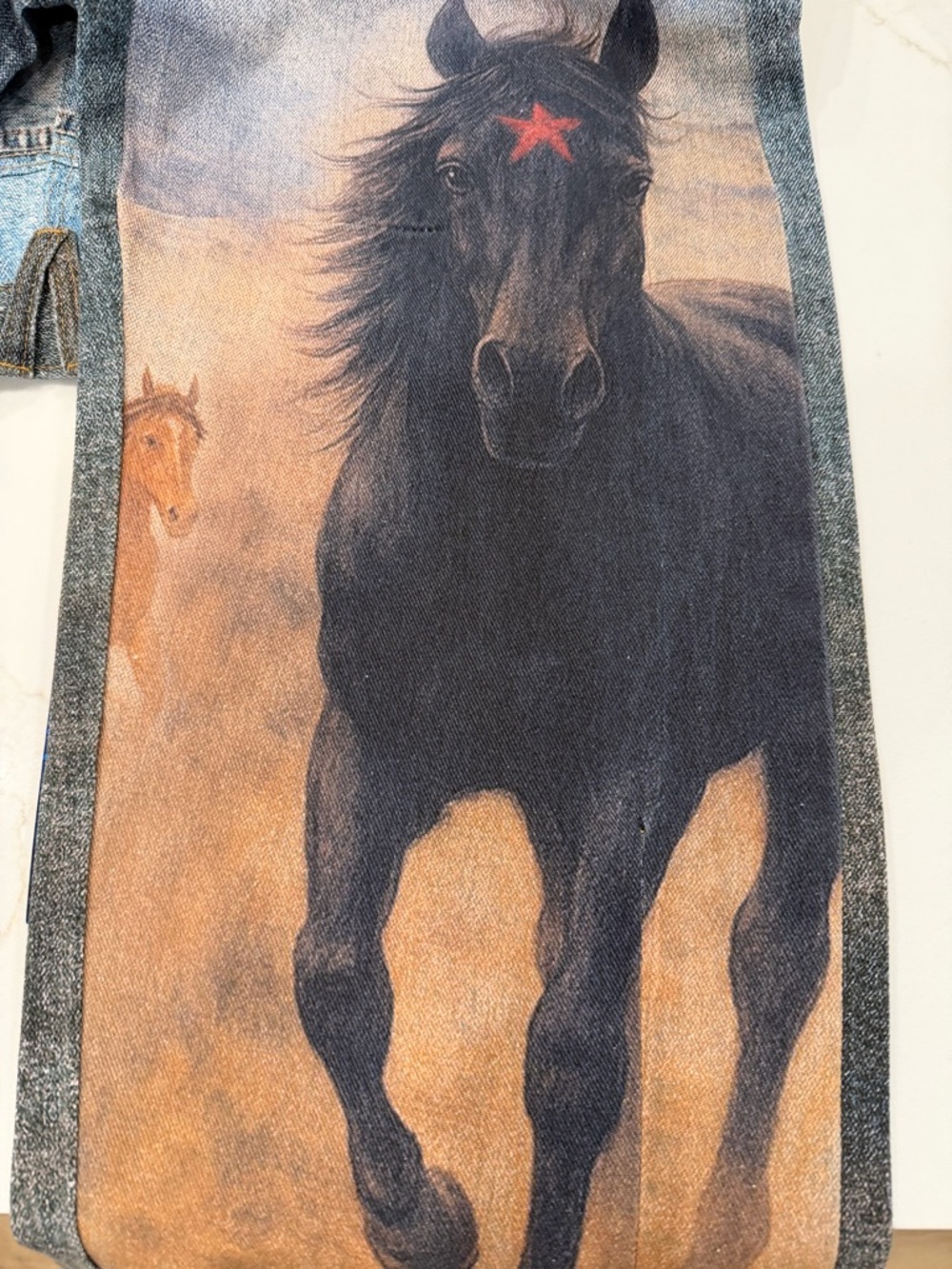 Women’s Blue Graphic Wide-Leg Jeans with Horse Print -small - Picture 8 of 8